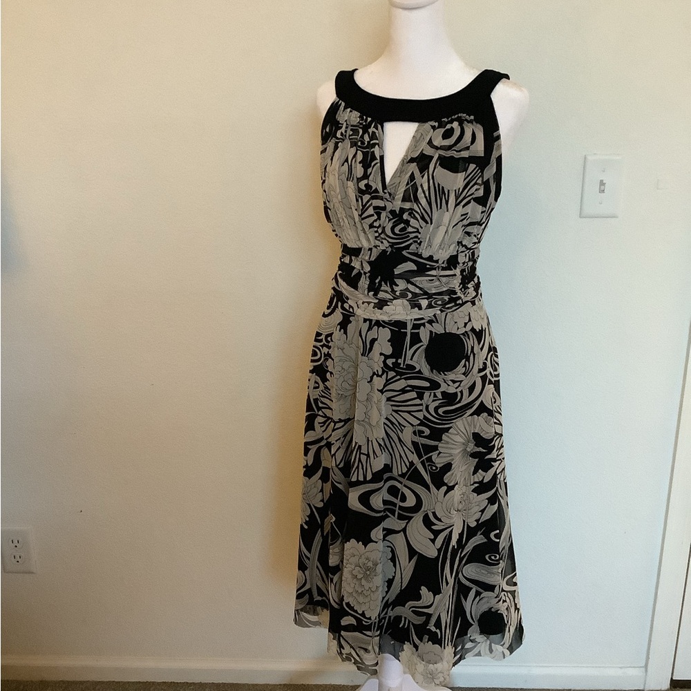 R & M Richards Black and Cream Patterned Midi Dress